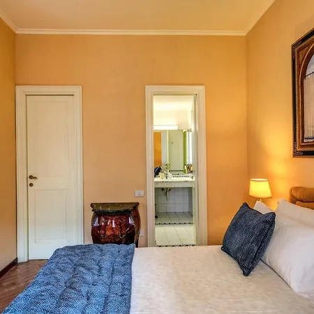 아파트 Huge Elegant Flat In Vatican Area *