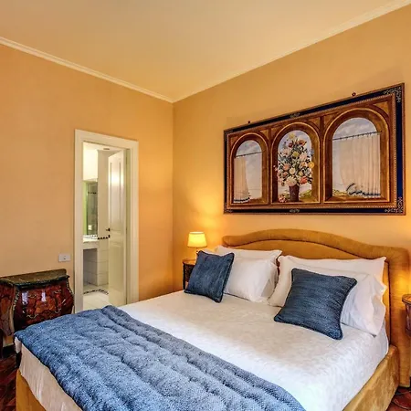 Huge Elegant Flat In Vatican Area 아파트 로마