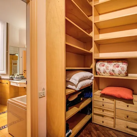 Huge Elegant Flat In Vatican Area *