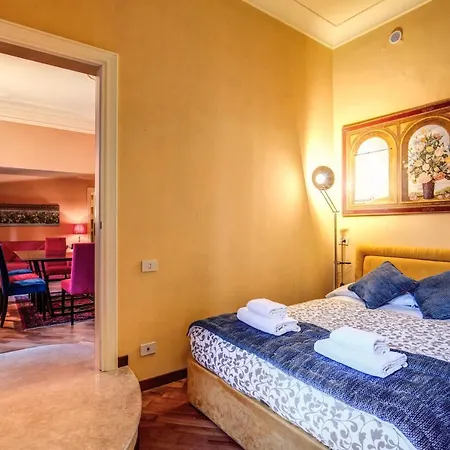 Huge Elegant Flat In Vatican Area *