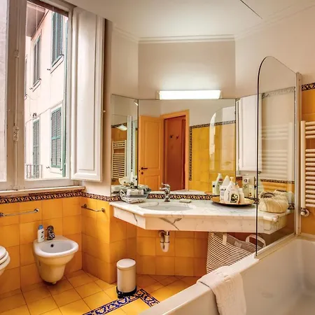 Huge Elegant Flat In Vatican Area Lägenhet *