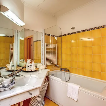 Huge Elegant Flat In Vatican Area Apartment