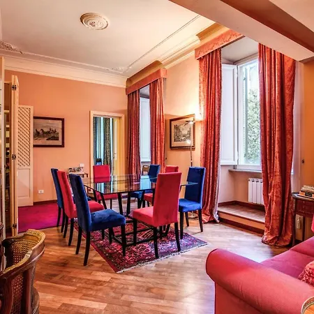 Huge Elegant Flat In Vatican Area *